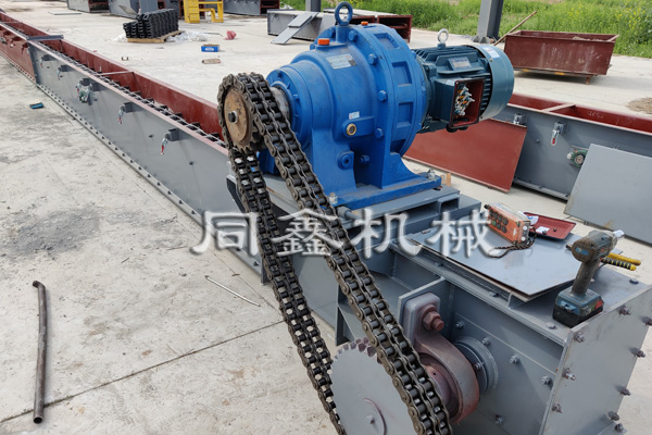 埋刮板輸送機-新鄉(xiāng)市同鑫振動機械有限公司